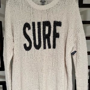 WOMAN’S (NWT) AERIE LIGHTWEIGHT BEACHY KNIT SWEATER, SIZE MEDIUM